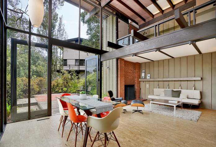 Wirick House designed by Calvin Straub (Image Courtesy of Themls)