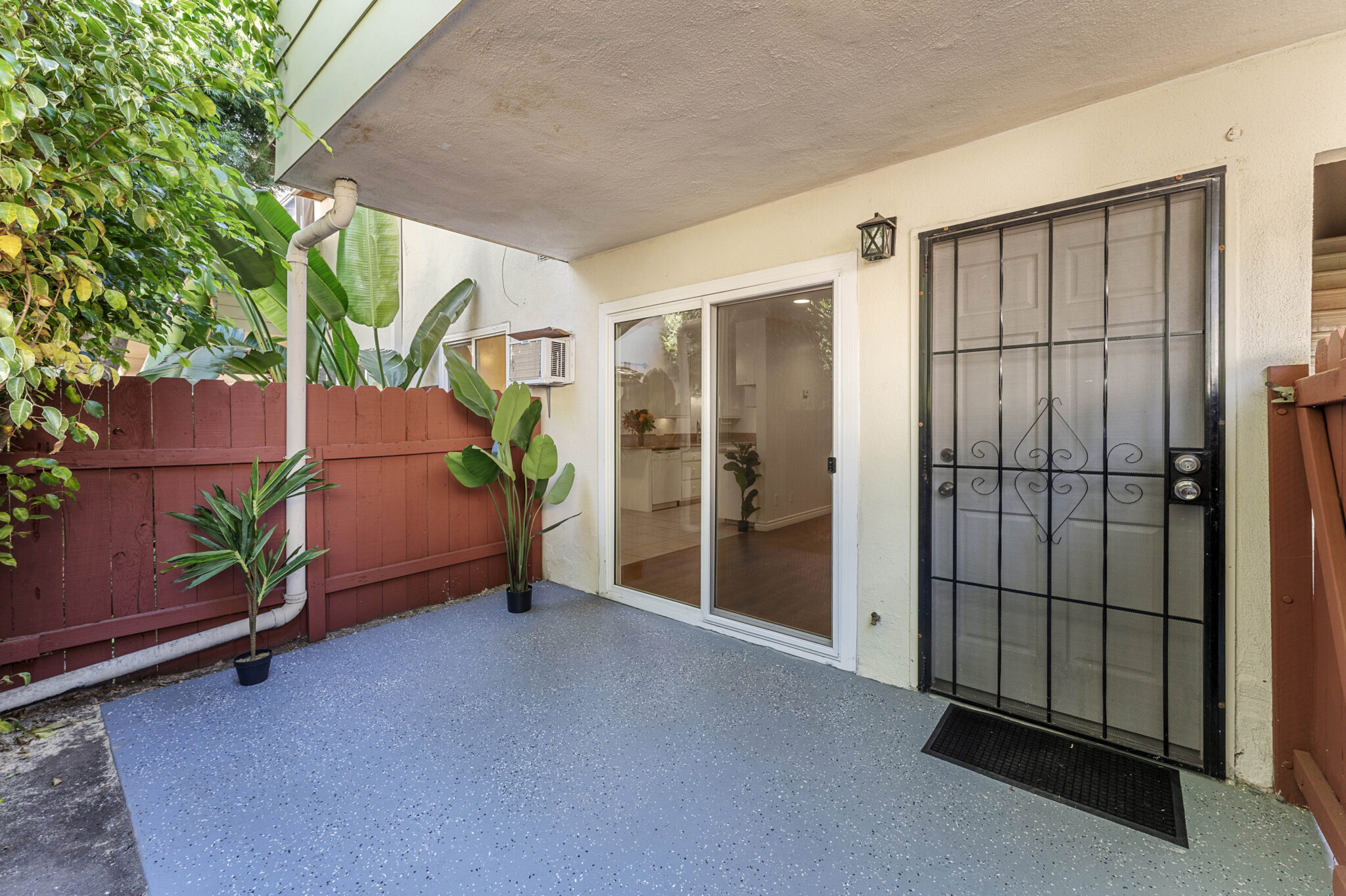 Hot Highland Park condo, NELA condo just listed, Shelhamer Group New Listing